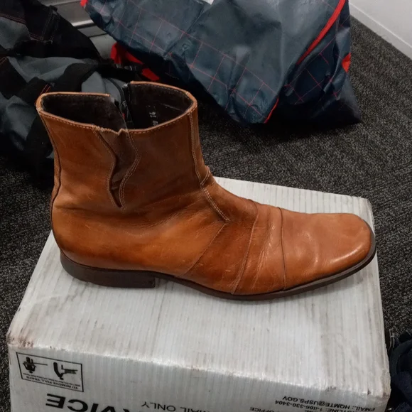 Kenneth Cole REACTION sz 14 zip up boots - Picture 3 of 17